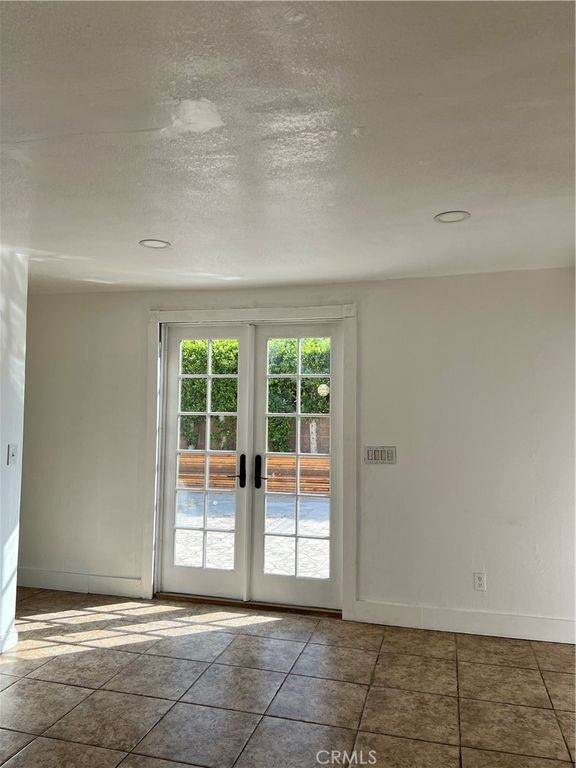 Image 6 of property listing at 14905 central Avenue, Baldwin Park, CA 91706