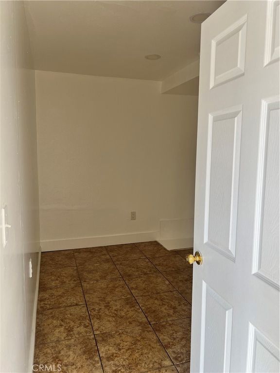 Image 7 of property listing at 14905 central Avenue, Baldwin Park, CA 91706