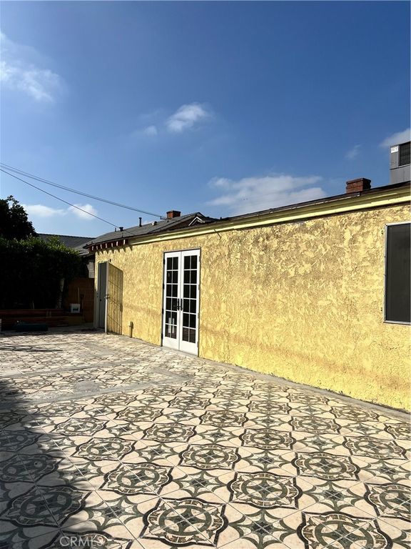 Image 9 of property listing at 14905 central Avenue, Baldwin Park, CA 91706