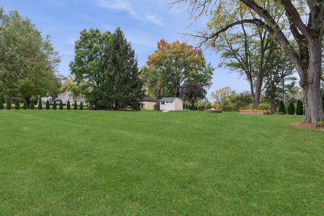 248 Skyline Drive, Valparaiso, IN 46385