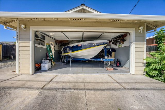 3593 Peony Street, Clearlake, CA 95422