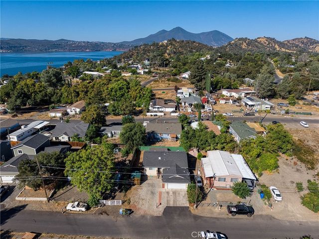 3593 Peony Street, Clearlake, CA 95422