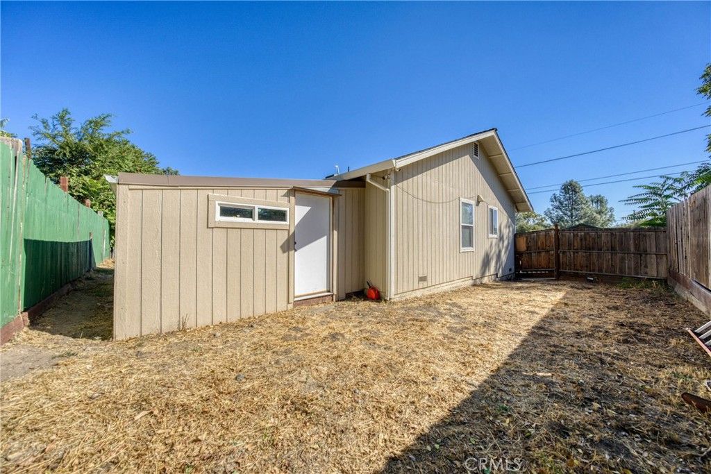Image 22 of property listing at 3593 Peony Street, Clearlake, CA 95422