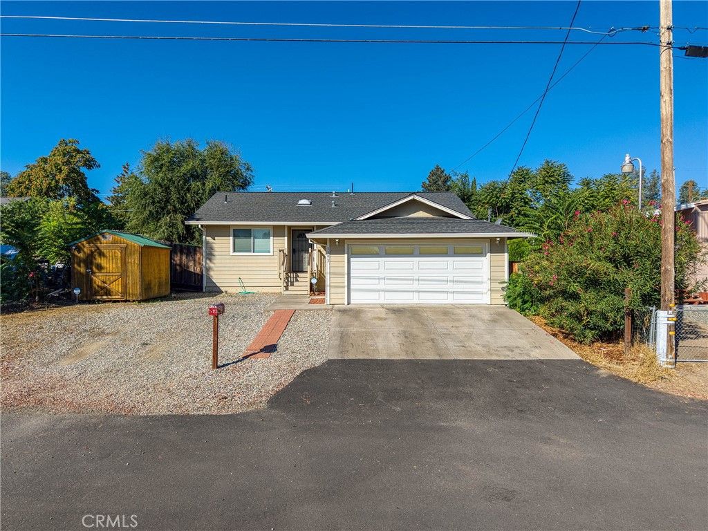 Image 26 of property listing at 3593 Peony Street, Clearlake, CA 95422