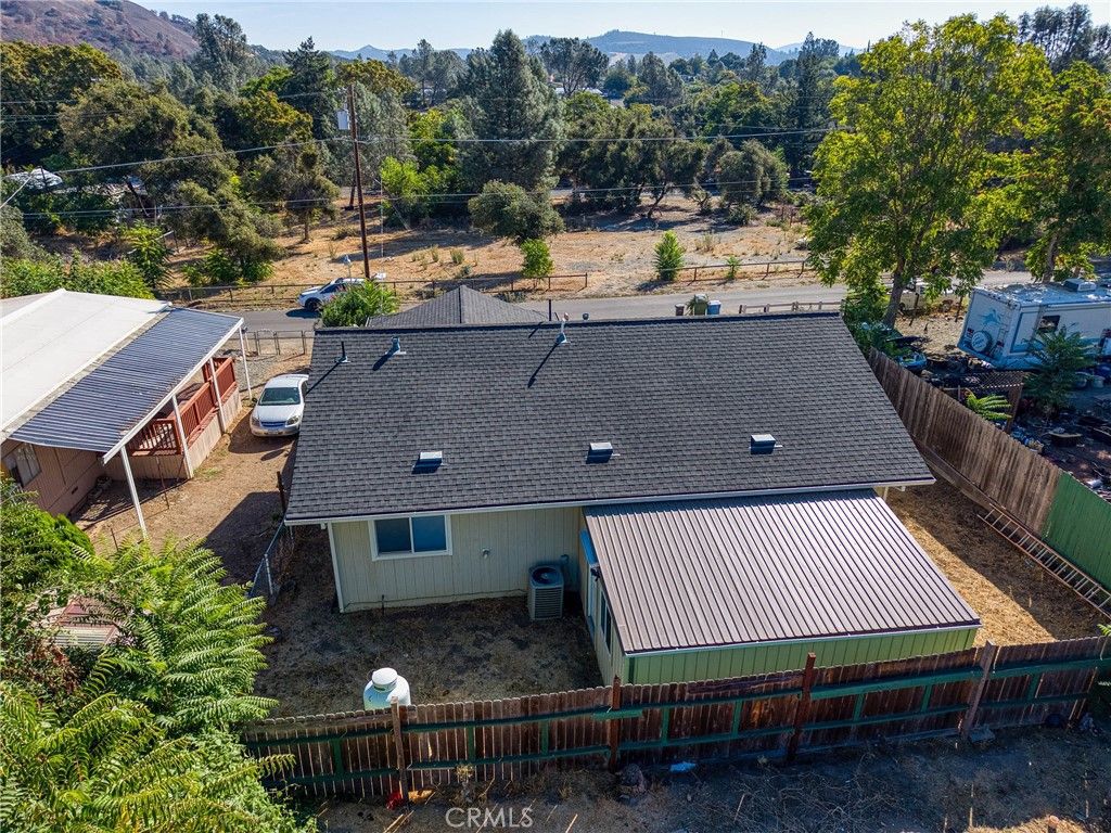 Image 27 of property listing at 3593 Peony Street, Clearlake, CA 95422
