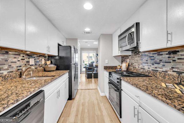 3221 Clairmont North NE, Brookhaven, GA 30329