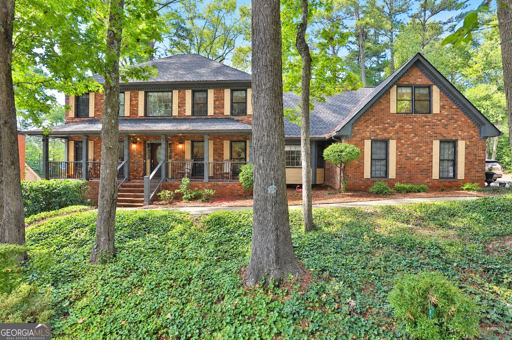 5741 Wolf Laurel Lane SW, Lilburn, GA 30047 — exterior
