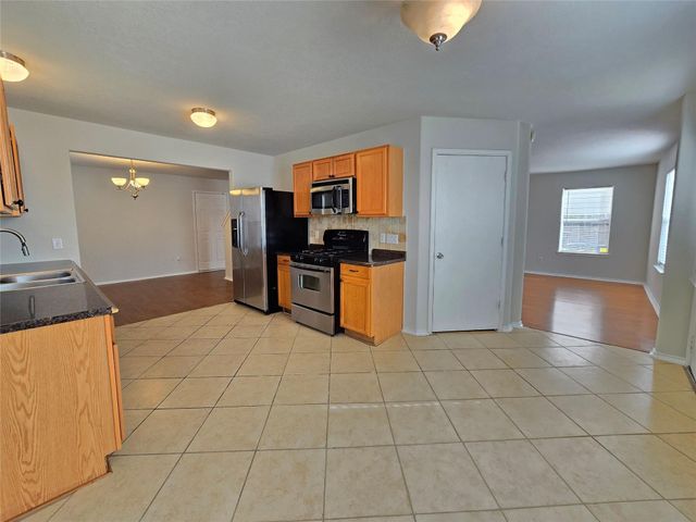 19923 Oland Way, Houston, TX 77073