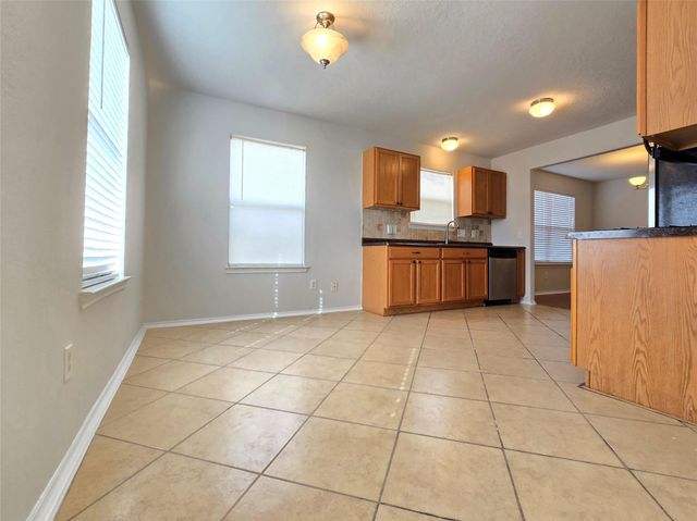 19923 Oland Way, Houston, TX 77073