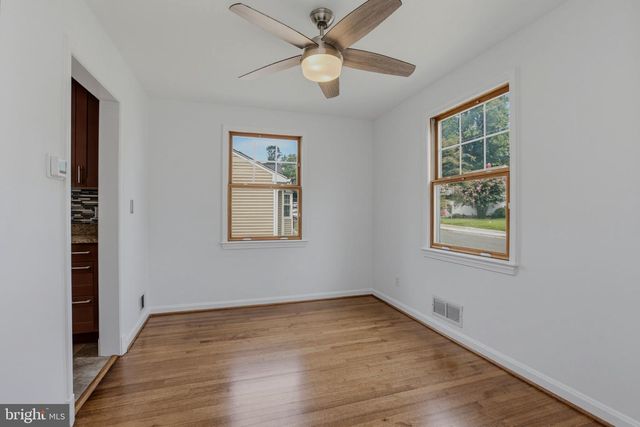 717 MAPLETON RD, Rockville, MD 20850