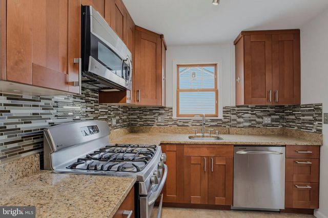 717 MAPLETON RD, Rockville, MD 20850