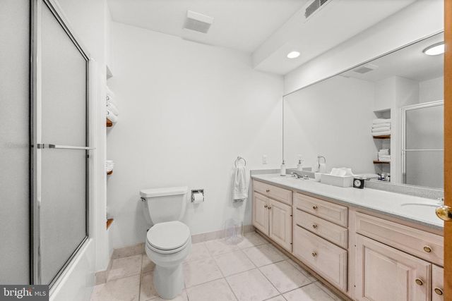 2119 S SUGAN RD, New Hope, PA 18938