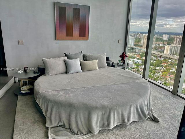 18555 Collins Ave 3705, Sunny Isles Beach, FL 33160