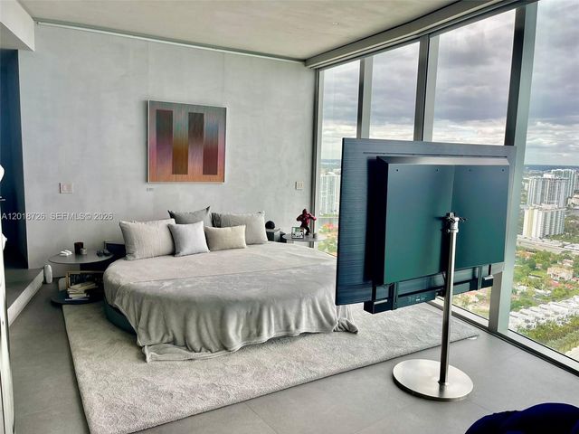 18555 Collins Ave 3705, Sunny Isles Beach, FL 33160