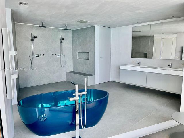 18555 Collins Ave 3705, Sunny Isles Beach, FL 33160