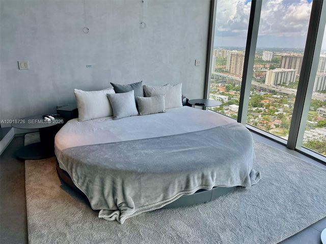 18555 Collins Ave 3705, Sunny Isles Beach, FL 33160