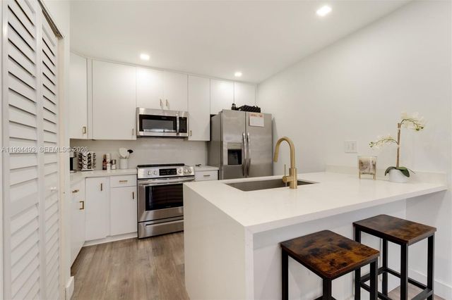 13235 SW 114th Ter, Miami, FL 33186