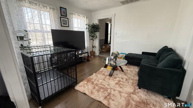 25 Avon Avenue, Waterbury, CT 06708