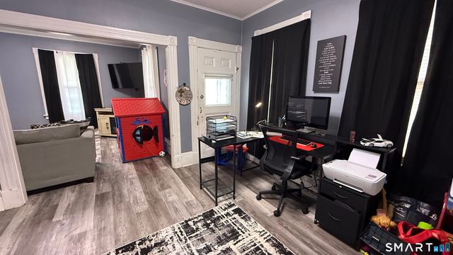 25 Avon Avenue, Waterbury, CT 06708