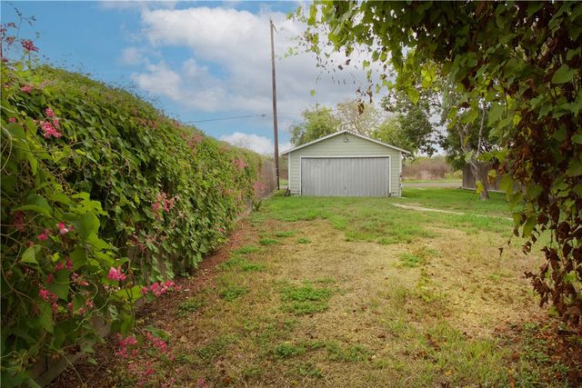 2781 Houston Ave, Ingleside, TX 78362