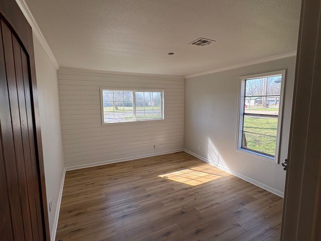 113 N Mill Street, Grove, OK 74344