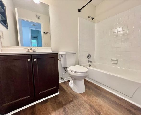 1606 Huntingdon Chase, Sandy Springs, GA 30350