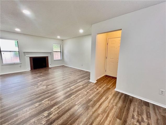1606 Huntingdon Chase, Sandy Springs, GA 30350