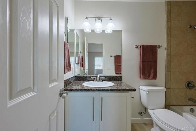 255 S 2Nd Street 6, El Cajon, CA 92019