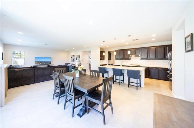 30003 Redding, Murrieta, CA 92563