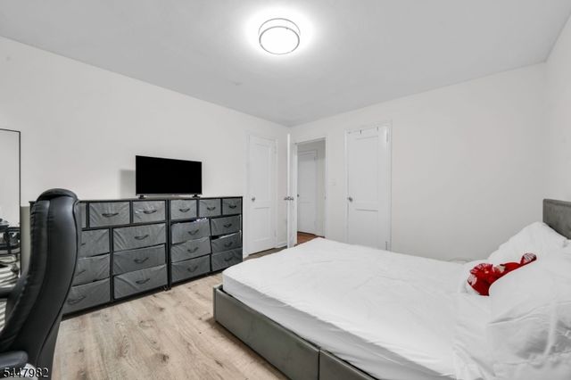 500 S Center St, City Of Orange Twp., NJ 07050