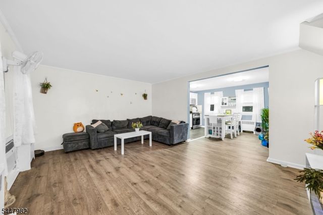 500 S Center St, City Of Orange Twp., NJ 07050