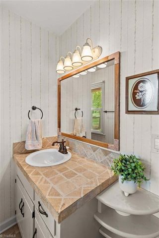 1121 Juniper Street, Salisbury, NC 28146