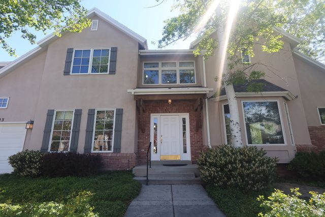 6183 S HAVEN MOOR CIR, Murray, UT 84121