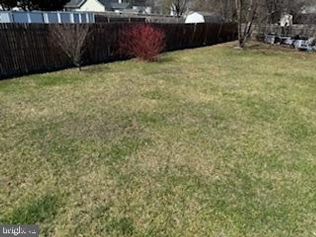 127 BUCHANNAN DR, Stephens City, VA 22655