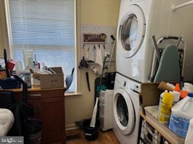 127 BUCHANNAN DR, Stephens City, VA 22655