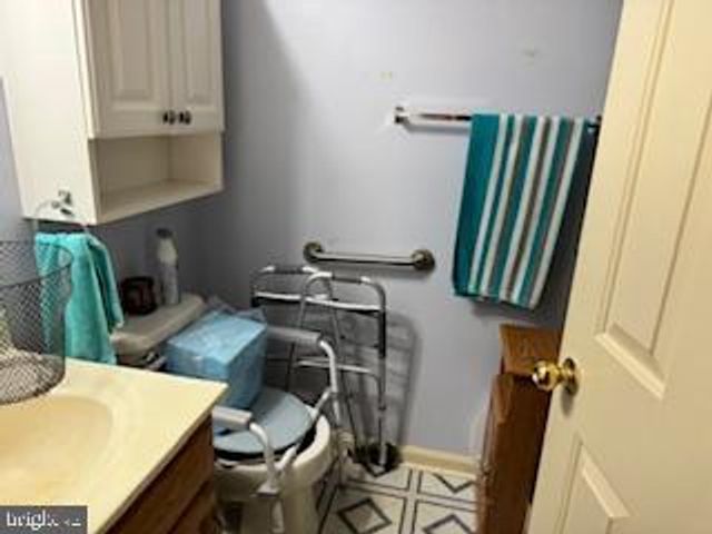 127 BUCHANNAN DR, Stephens City, VA 22655