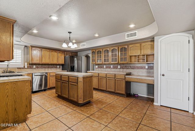 3720 TIERRA AURORA Drive, El Paso, TX 79938
