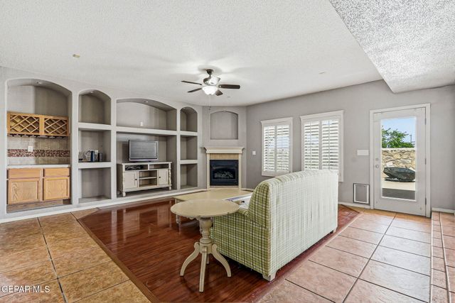 3720 TIERRA AURORA Drive, El Paso, TX 79938