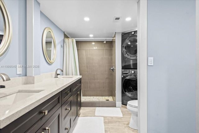 6001 N Falls Cir Dr 310, Lauderhill, FL 33319