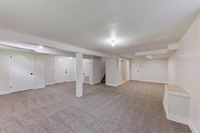4015 Lawn Avenue, Kansas City, MO 64130