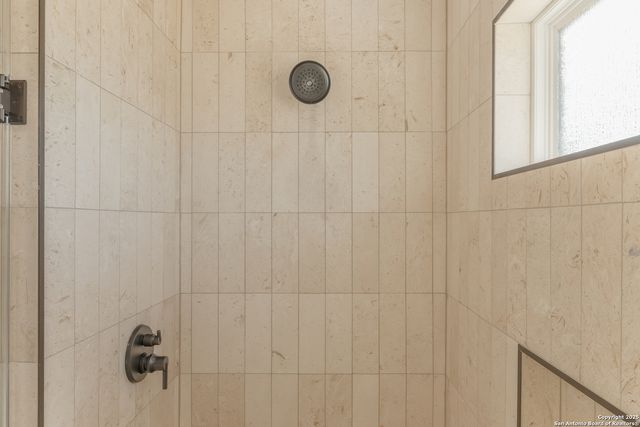 591 Eichman, Poteet, TX 78065