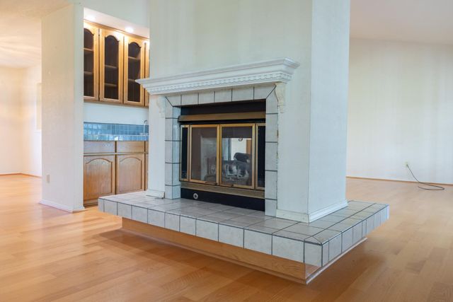 2738 Stony Creek Cir, Acampo, CA 95220