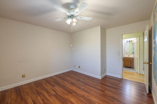 2738 Stony Creek Cir, Acampo, CA 95220
