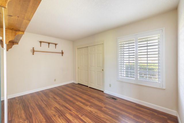 2738 Stony Creek Cir, Acampo, CA 95220
