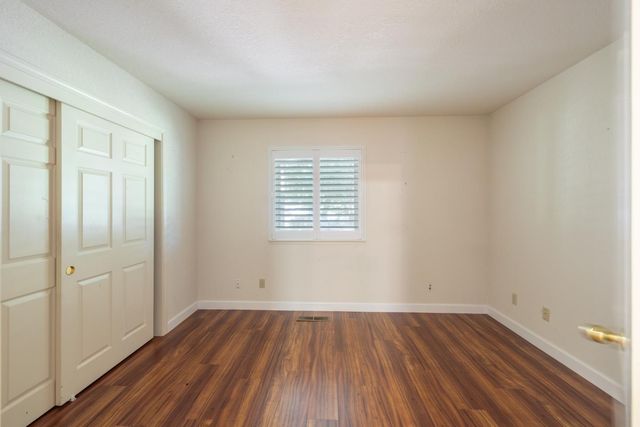 2738 Stony Creek Cir, Acampo, CA 95220