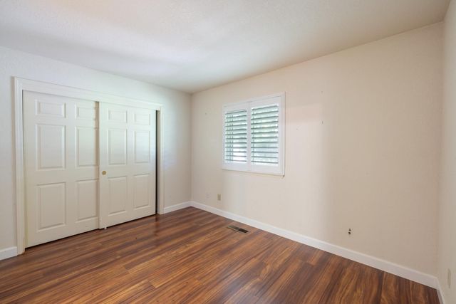 2738 Stony Creek Cir, Acampo, CA 95220