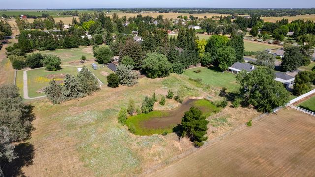 2738 Stony Creek Cir, Acampo, CA 95220