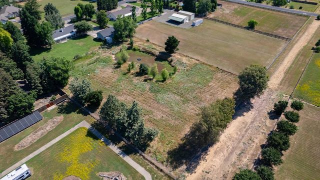 2738 Stony Creek Cir, Acampo, CA 95220