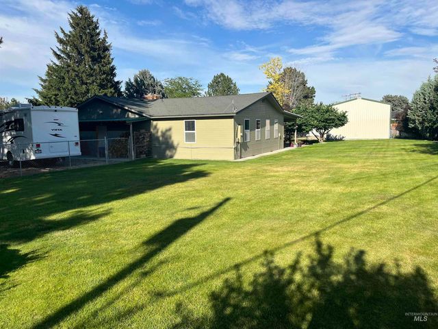 3001 Shamrock Ave, Nampa, ID 83686