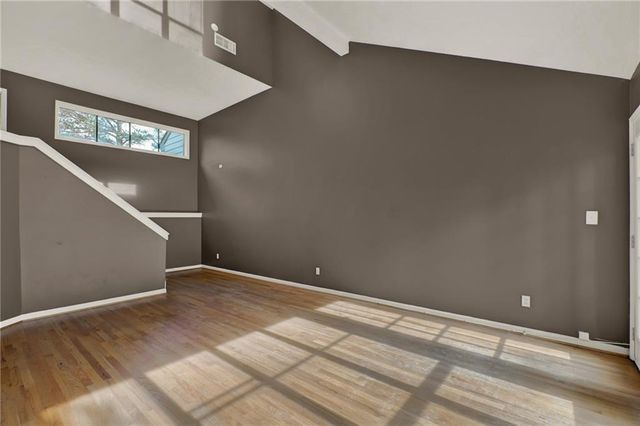 4962 N Ellipse, Marietta, GA 30068